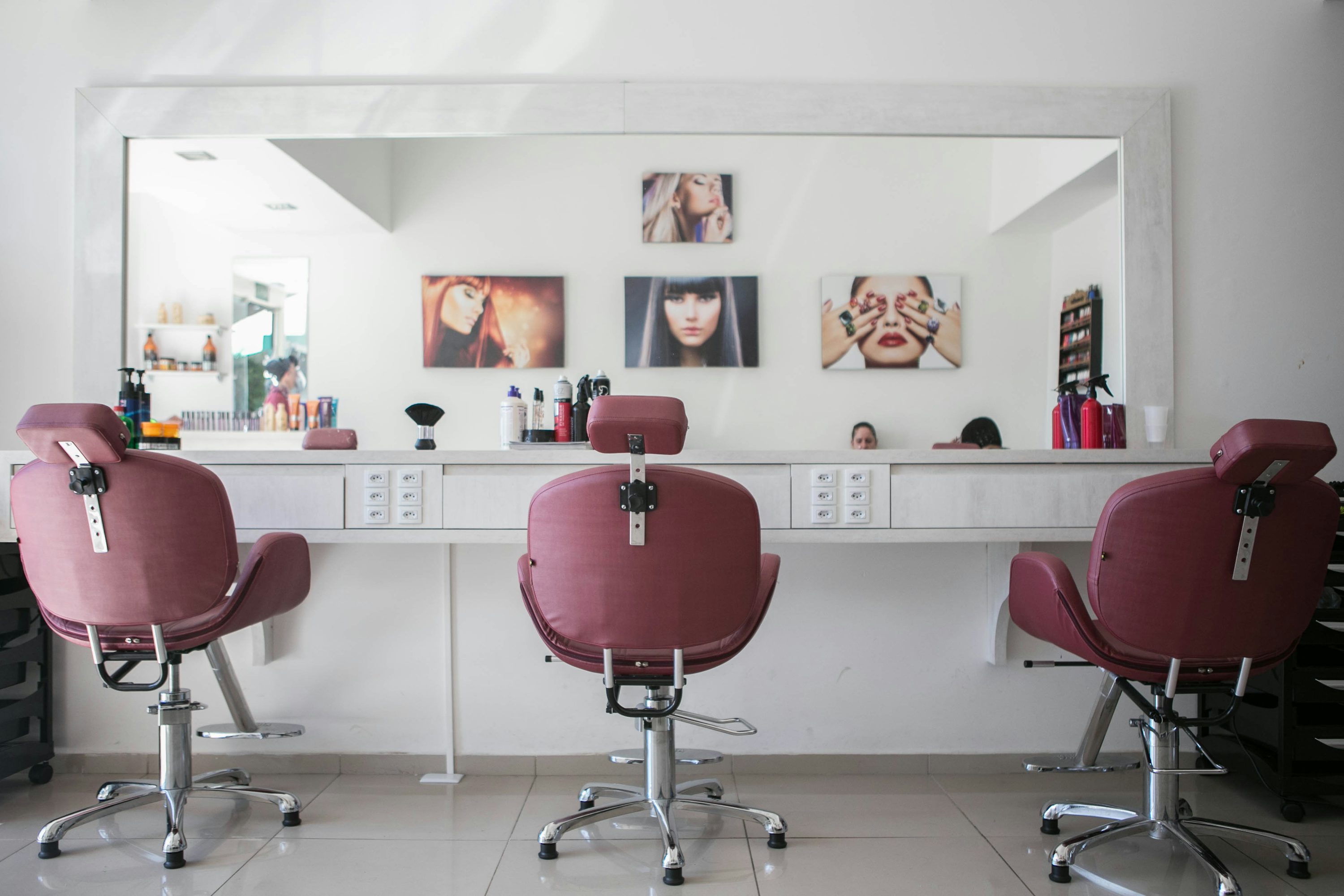 Salon interior